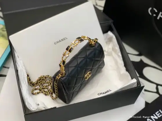 Hyper Peter CHANEL CHANELUTCH CHAIN WITH 0507